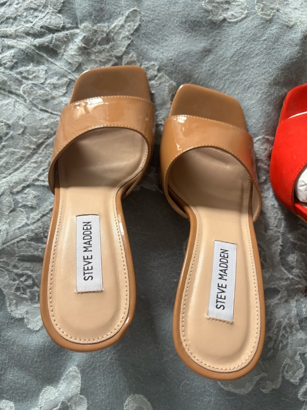 Steve Madden Nude Patent Mule Heels Size 8 - Picture 2 of 3
